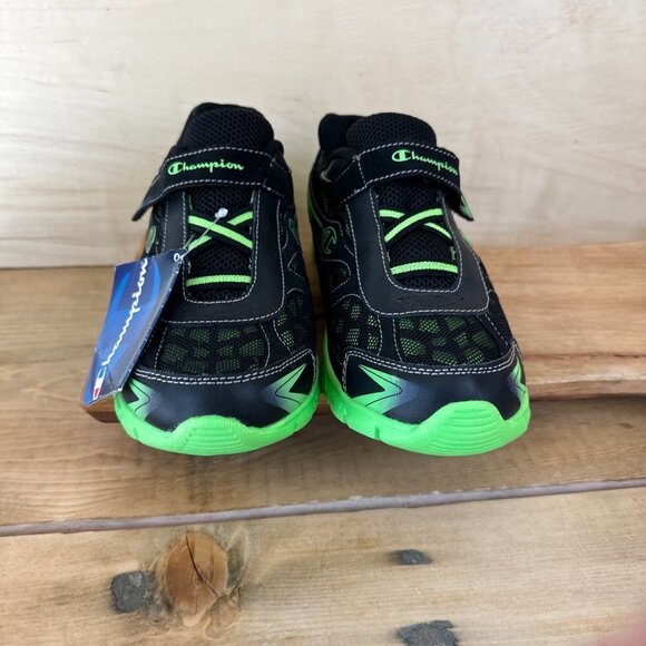 NWT Champion Sneakers Green Black Size 6 Running Walking School - Picture 3 of 7